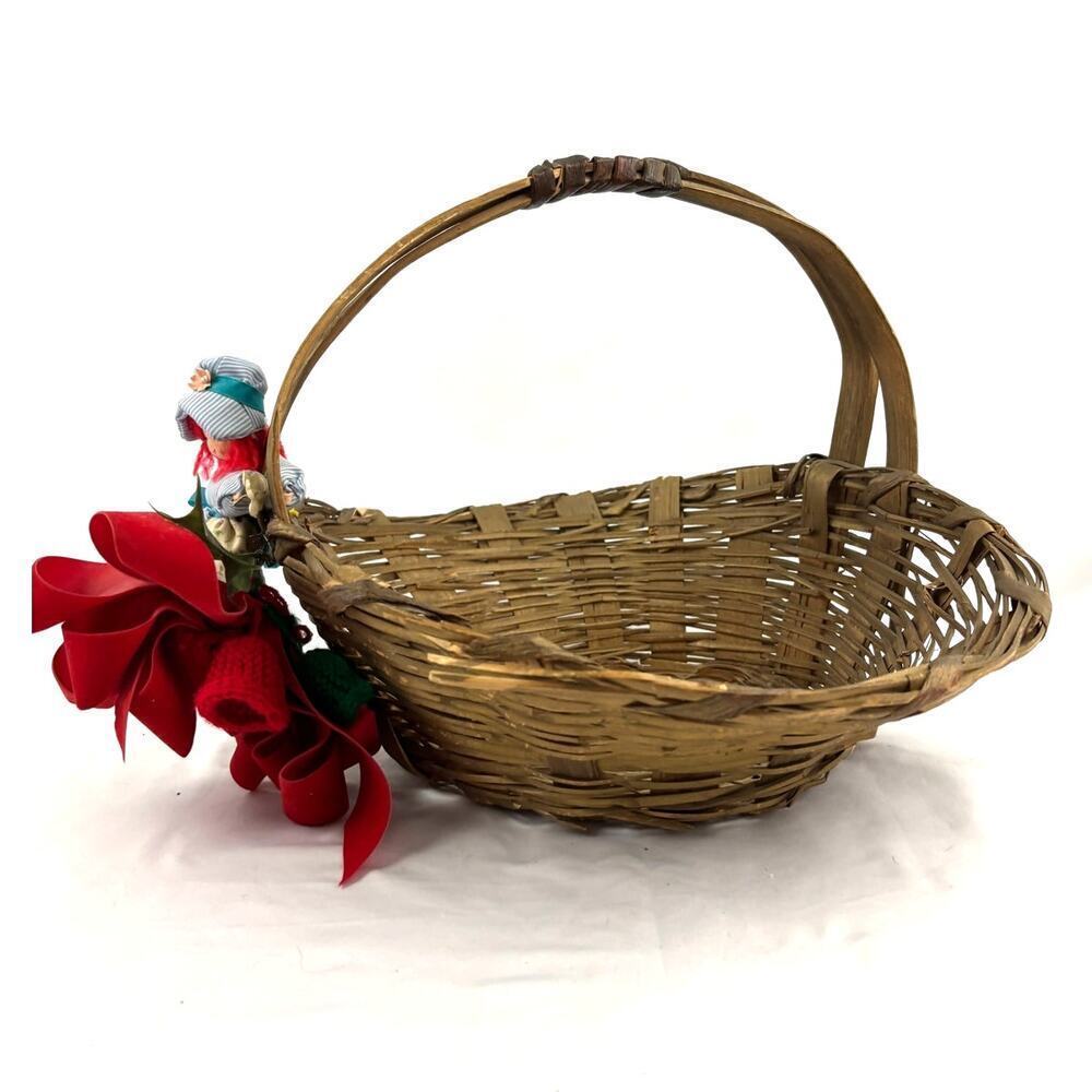 Vintage Christmas Gathering Basket Farmers Market Wicker Storage 1950s